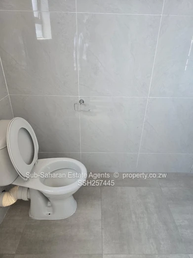  2 New 3-Bed Houses — Mainway Meadows, modern kitchen & ensuite