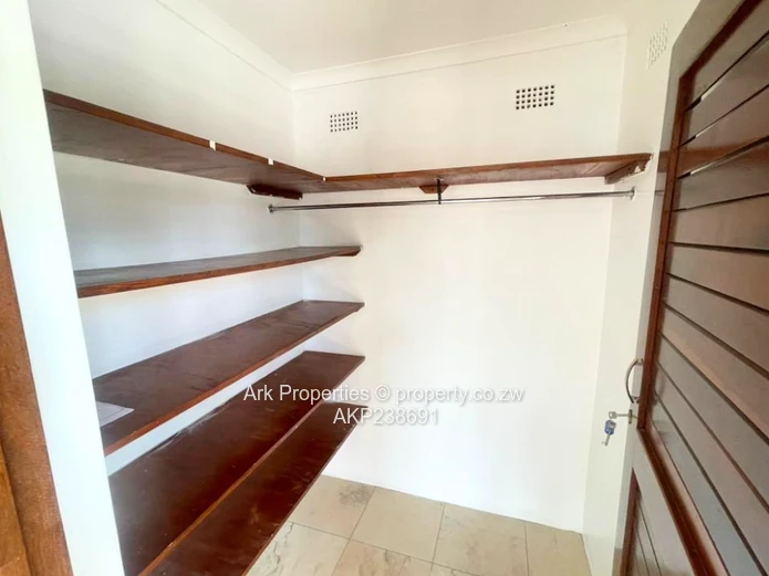 5 Bedroomed House For Rent In Borrowdale
