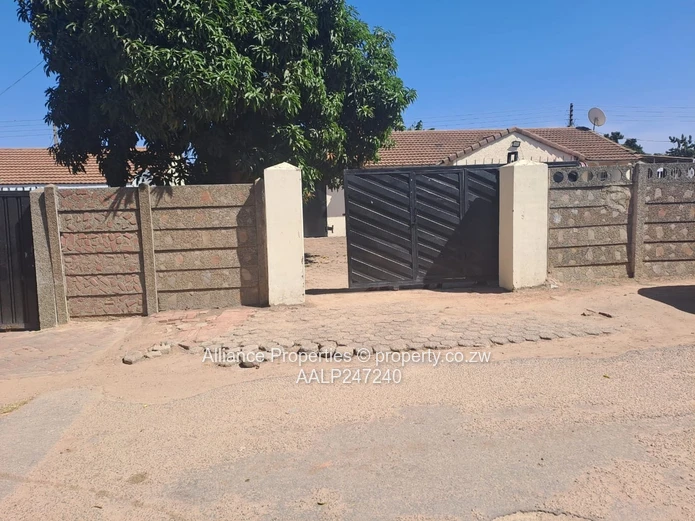 For Sale – USD $80,000