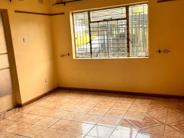 3 Bedroom Flat & Apartment