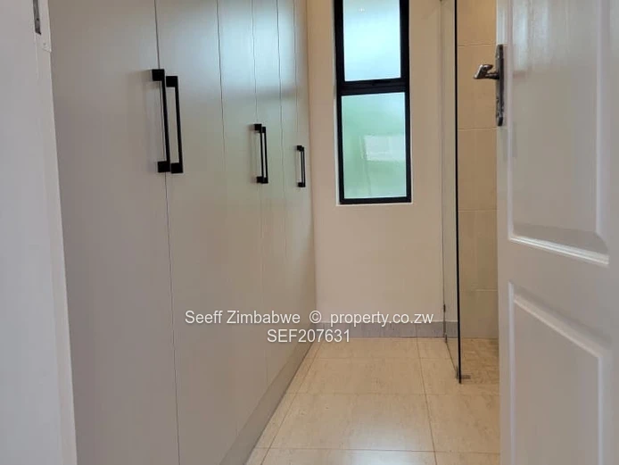 Spacious 2-Bed, 150m² Modern Apartment in Vainona