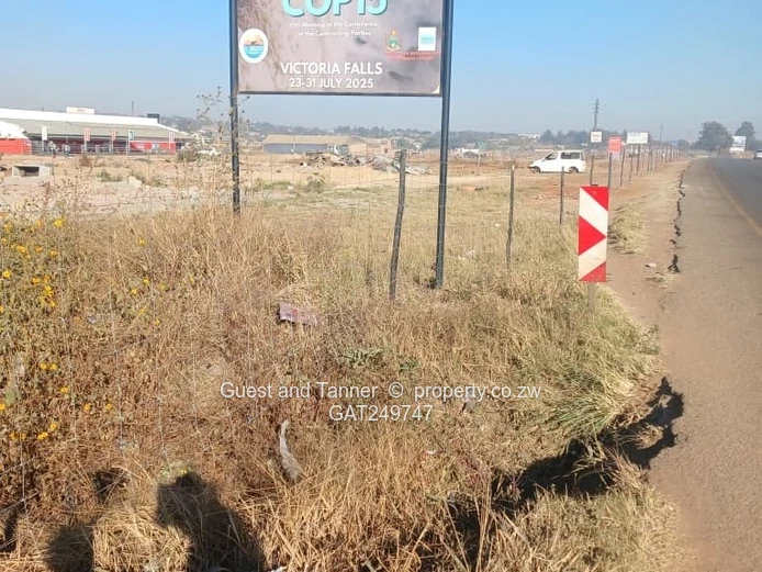 Whitecliff Commercial Stands Along Bulawayo Road