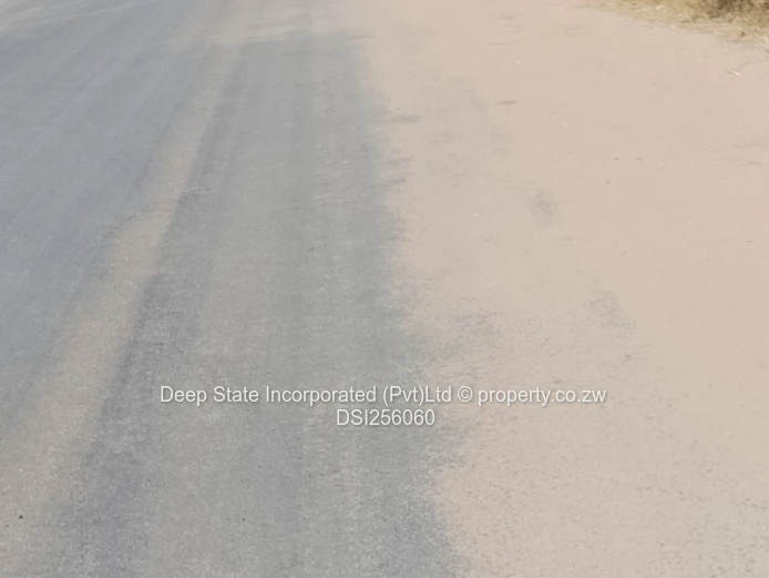 Ruwa industrial/commercial stand for sale  (Sole Mandate)