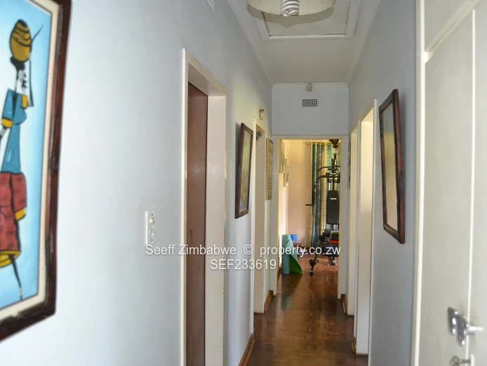 Stunning 5-Bedroomed House In Mtpleasant Heights