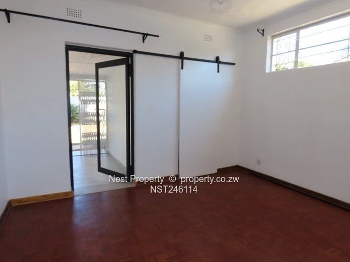 2-Bedroom Garden Flat to Rent in Greystone Park
