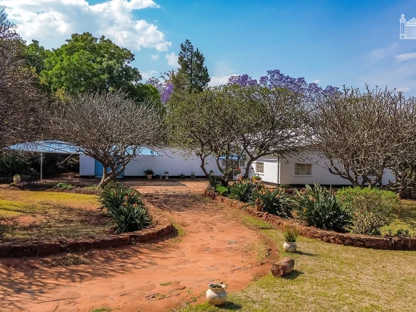 Farm & Agricultural Land