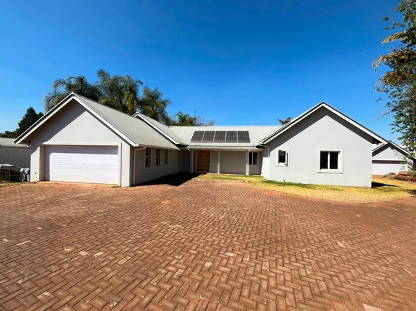 2 Unit Townhouse Complex