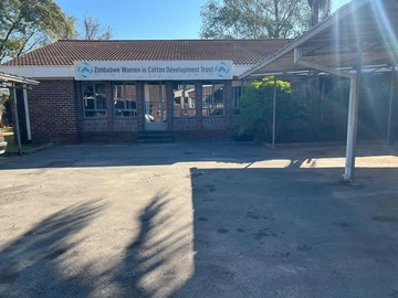 Spacious Msasa Office for Rent with Borehole – Ideal Location!