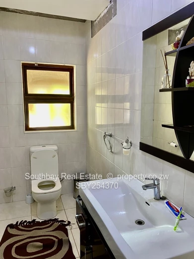 Borrowdale Brooke Golf Estate House For Sale