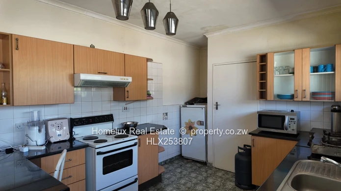 Executive 5-Bedroom Fully Furnished Home in Mount Pleasant