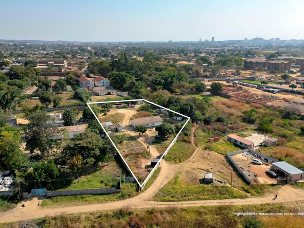 Commercial & Industrial Land