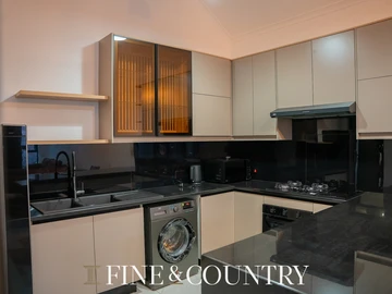 4 Unit Townhouse Complex