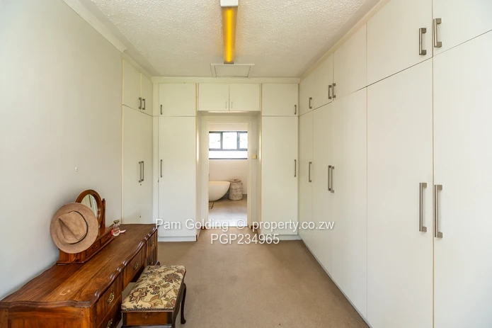 Elegant Family Home In Borrowdale Brooke