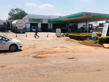 Commercial & Industrial Land