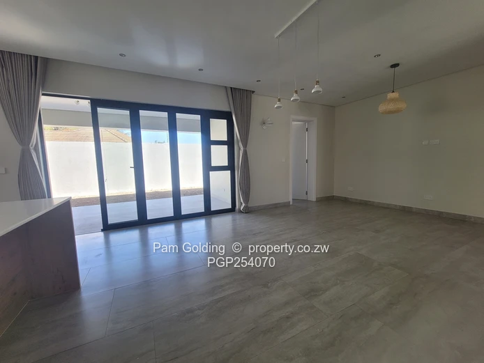Greendale - Executive Ground Floor 3 B/R Apartment (Sole Mandate)