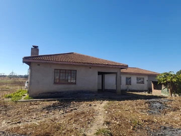 5 Bedroom House
