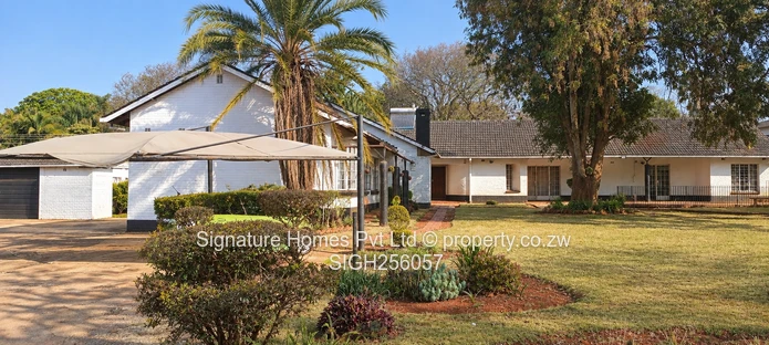 5 Bedroomed House For Sale - Good Location (Sole Mandate)