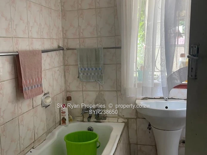 Queensdale House For Sale