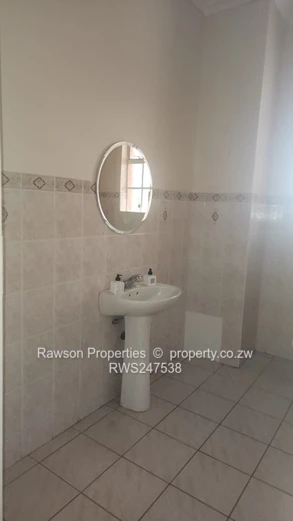 Glen-Lorne Double Storey House For Sale