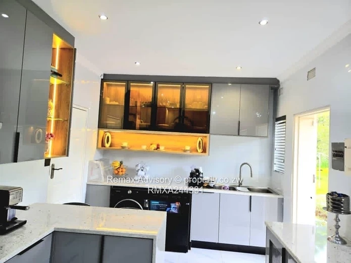 Executive Rental – Secure Family Home In Westgate