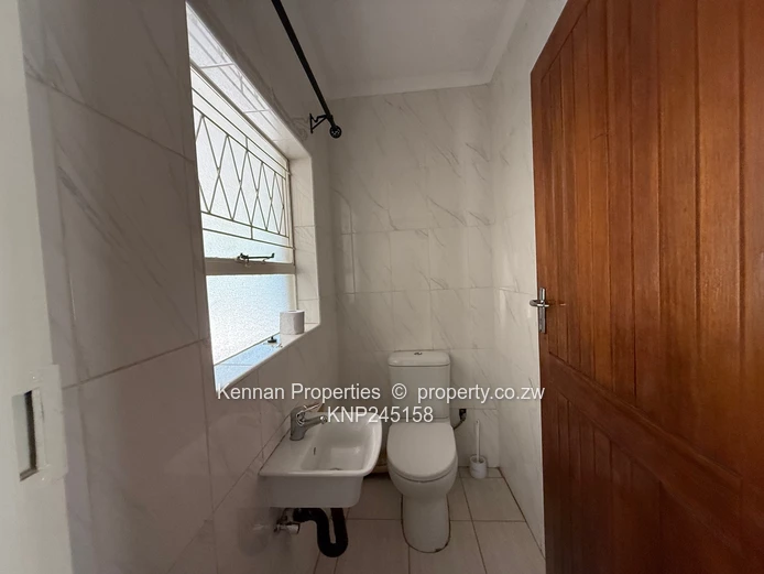 Spacious family home with attached 3 bedroom cottage