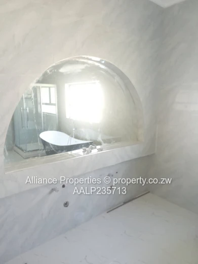 Luxurious 3-Bedroom En-Suite Cluster with Borehole in Prime Helensvale