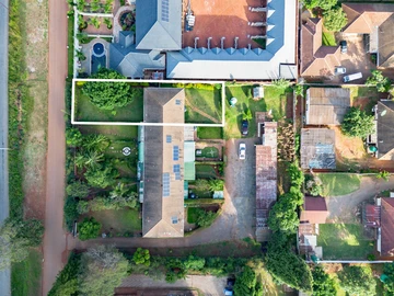 3 Bedroom Flat & Apartment