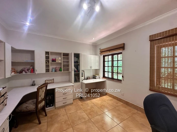 Borrowdale Brooke Golf  Estate - Space, Style and Security