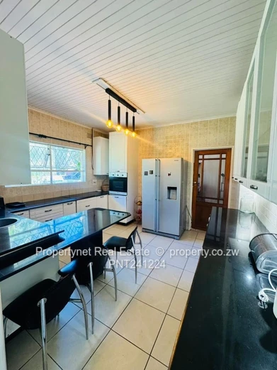 Lovely family home available to Let!!!