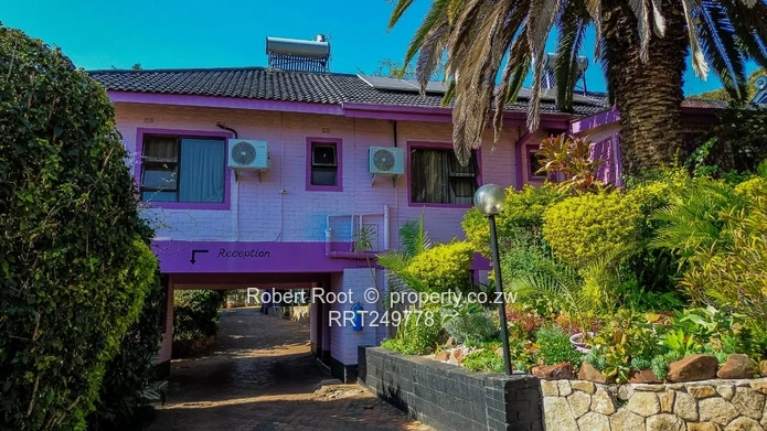 Exceptional fully furnished BNB in Hillside