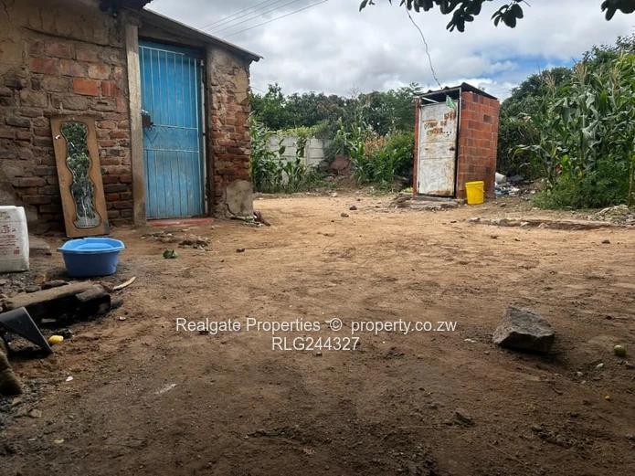 Old Pumula Four Roomed House