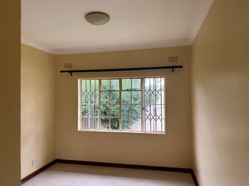 3 Bedroom Garden Flat
