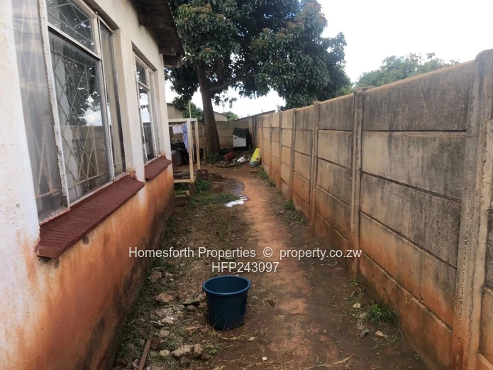 Kuwadzana Extension house for sale