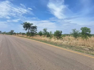 Farm & Agricultural Land