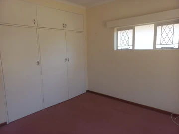 2 Bedroom Garden Flat