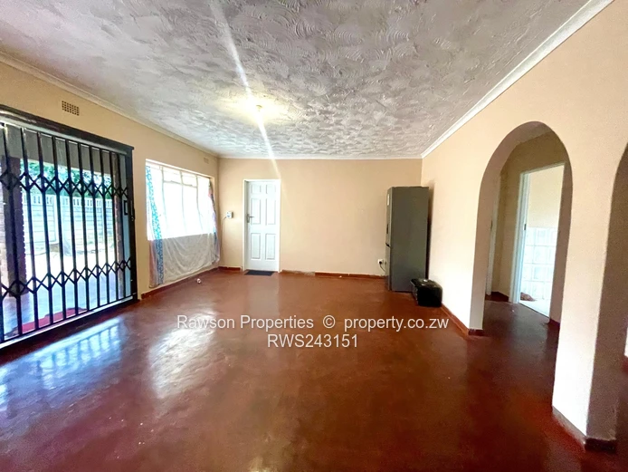 Superb opportunity in Zimre Park  (Sole Mandate)