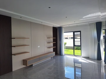 8 Unit Townhouse Complex