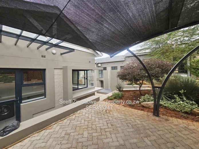 Exquisite 6-Bedroom All-Ensuite Modern Sanctuary | Glen Lorne