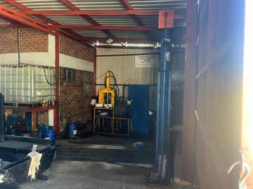 Warehouse & Factory