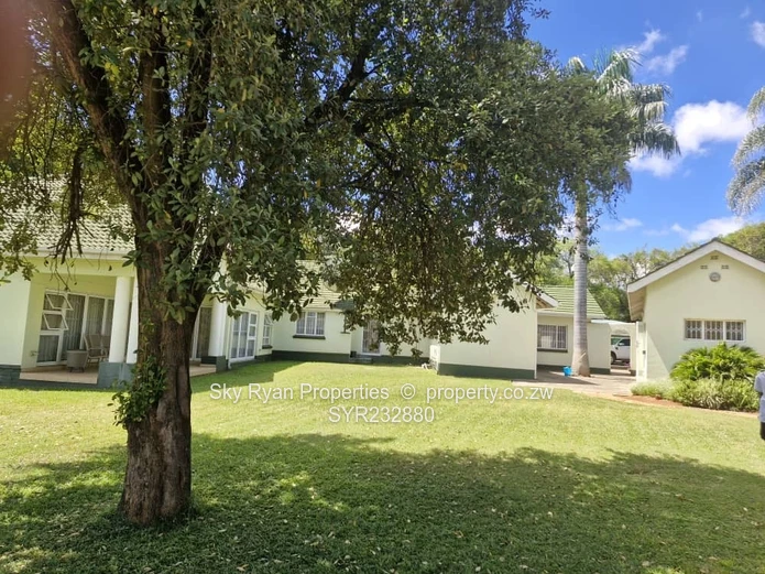 Luxurious Alex Park House For Sale