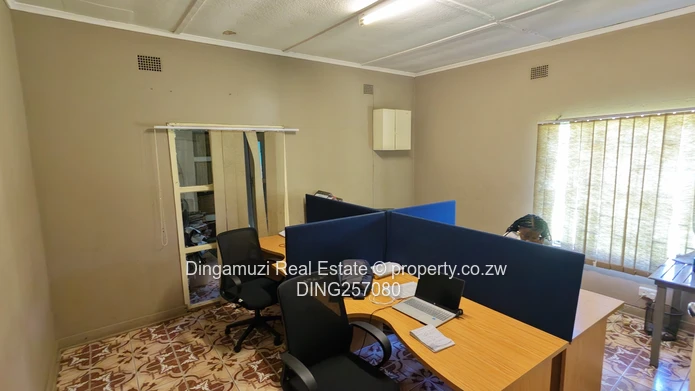 Commercial property in highlands 