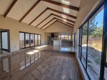 3 Bedroom Garden Flat