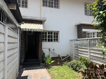 2 Bedroom Garden Flat