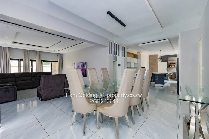 5 bedroom house (Sole Mandate)