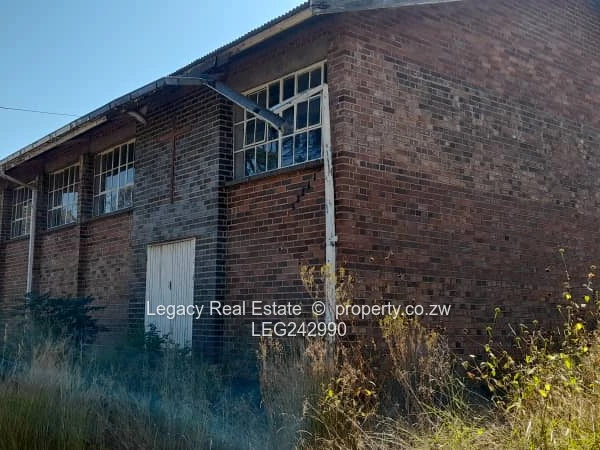 Commercial Space / Crèche for Rent – Watershed, Bulawayo