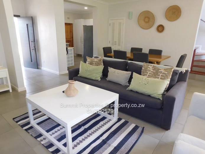 Luxurious 3 Bedroomed Fully Furnished Apartment