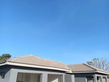 6 Bedroom House
