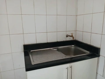 2 Bedroom Flat & Apartment