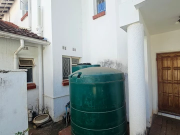 3 Bedroom Townhouse Complex