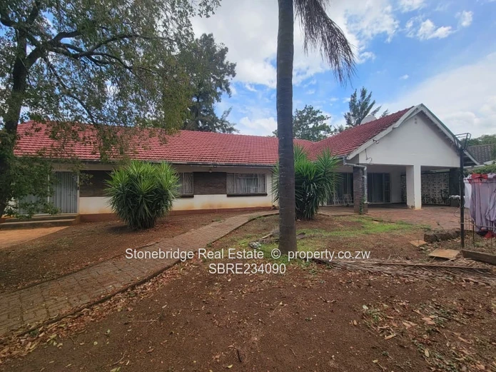 Spacious 5 Bedroomed Kumalo Home for sale